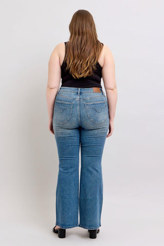 Judy Blue Mid Rise Tummy Control Vintage Wash & Back Shield Pockets Flare Denim Jeans 88934