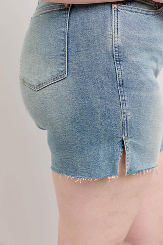 Judy Blue High Waist Vintage Wash Side Slit Denim Short 150296