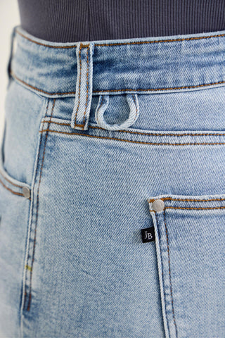 Judy Blue Mid Rise Bandana Loop Boyfriend Denim Jeans 82723