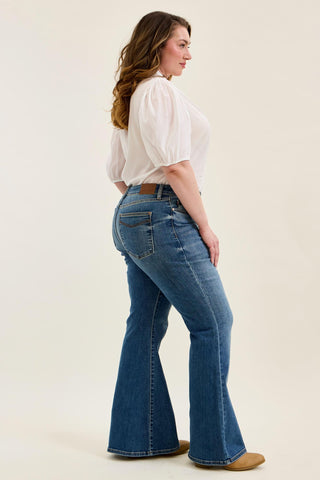 Judy Blue Mid Rise Triple Needle Pockets & Bandana Loop Jaqueline Flare Denim Jeans 82726