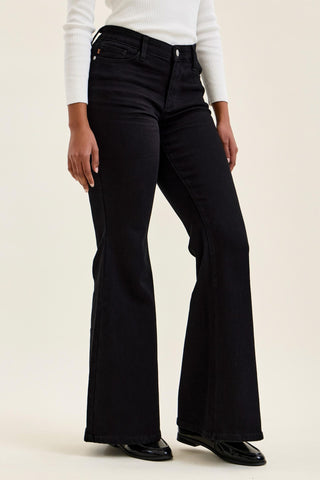 Judy Blue Low Rise Black Jaqueline Flare Denim Jeans 881181