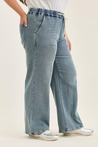 Judy Blue High Waist Aged Stone Knit Wilhelmina Baggy Denim Jeans 881127