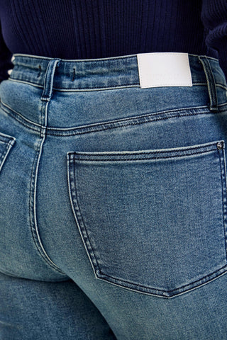 Judy Blue High Waist Kimberly Rigid Magic Straight Denim Jeans 881185