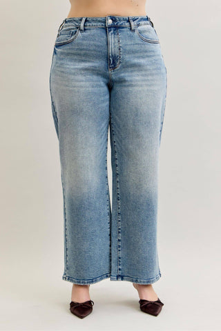 Judy Blue High Waist Wilhemina Light Vintage Wash Leg Denim Jeans 881004