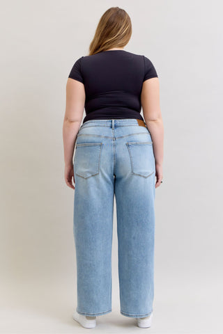 Judy Blue High Waist Wilhemina Rigid Magic Twisted Side Seam Denim Jeans 881013