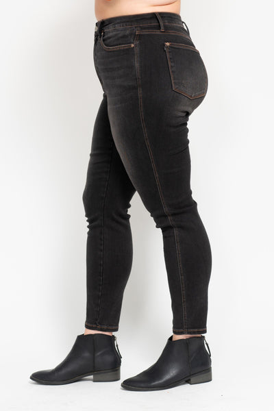 Judy Blue High Waist Tummy Control Black Wash & Contrast Thread Skinny 88768-Jeans-Sunshine and Wine Boutique