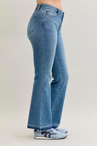 Judy Blue Mid Rise Tummy Control Release Hem Slim Bootcut Denim Jeans 881056