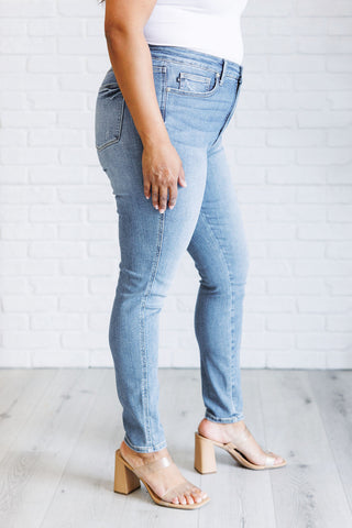Judy Blue Justine High Rise Control Top Contrast Wash Skinny Jeans - Exclusive