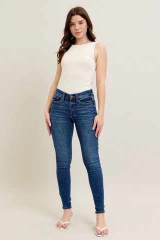 Judy Blue Mid Rise Handsand Skinny Denim Jeans 82252