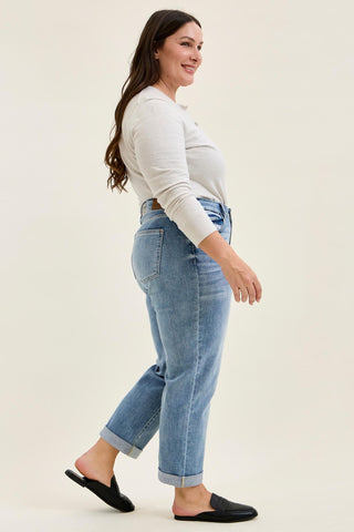 Judy Blue Mid Rise Billie Cuffed Boyfriend Denim Jeans 82753