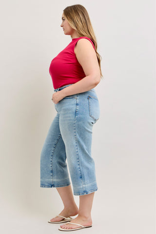 Judy Blue Mid Rise Wide Leg Crop Denim Jeans 881106