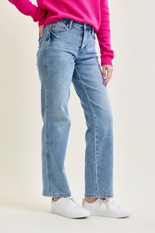 Judy Blue Mid Rise Tummy Control Vintage Wash Straight Denim Jeans 88943