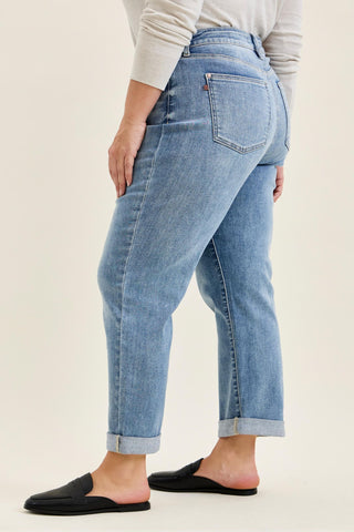Judy Blue Mid Rise Billie Cuffed Boyfriend Denim Jeans 82753