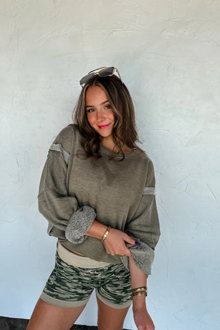 Blakeley Fall Colors Classic Crew Pullover
