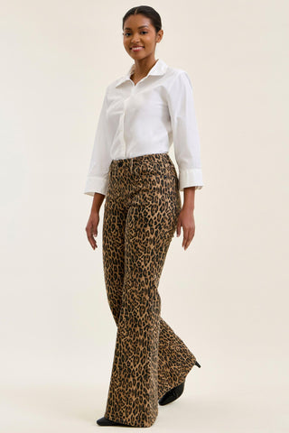 Judy Blue Mid Rise Leopard Luxe Jaqueline Flare Denim Jeans 881180