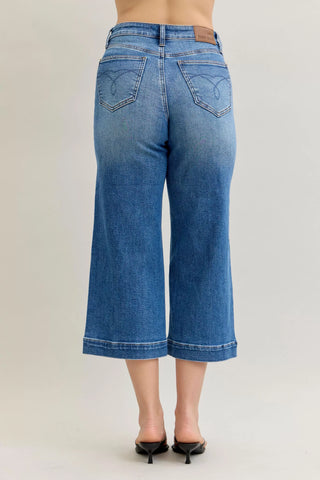 Judy Blue Mid Rise Crop Wide Leg Jeans