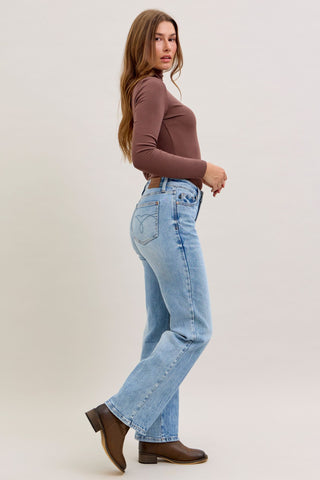 Judy Blue Mid Rise Rigid Magic Destroy Straight Denim Jeans 881060