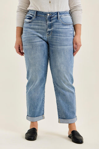 Judy Blue Mid Rise Billie Cuffed Boyfriend Denim Jeans 82753