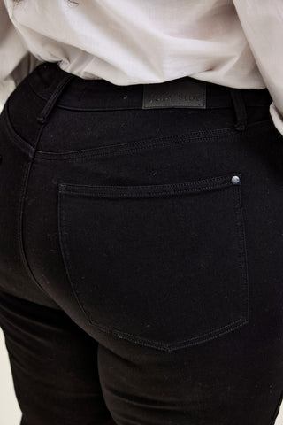 Judy Blue High Waist Tummy Control Black Bootcut Denim Jeans 881184