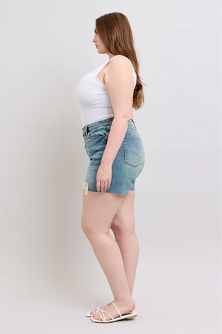 Judy Blue Mid Rise Vintage Button Fly Denim Short 150294