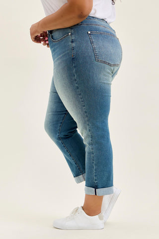 Judy Blue Mid Rise Double Button Cool Denim Boyfriend Denim Jeans 881089
