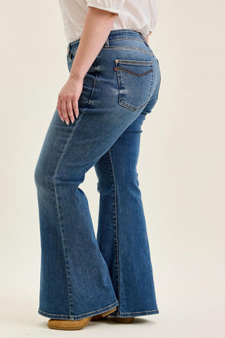 Judy Blue Mid Rise Triple Needle Pockets & Bandana Loop Jaqueline Flare Denim Jeans 82726