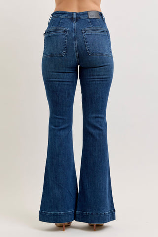 Judy Blue High Waist Mitered Pocket & Pintuck Flare Denim Jeans 881079