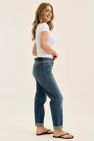 Judy Blue Mid Rise Adjustable Back Tab Hollywood Waist Boyfriend Denim Jeans 82731