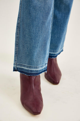 Judy Blue Mid Rise Tummy Control Release Hem Slim Bootcut Denim Jeans 881056