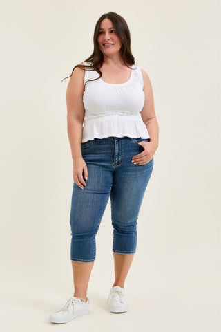 Judy Blue Mid Rise Capri Denim Jeans 72122