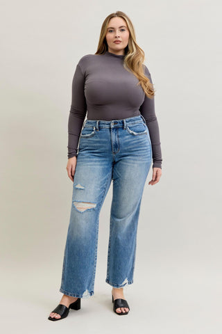 Judy Blue Mid Rise Rigid Magic Destroy Straight Denim Jeans 881038