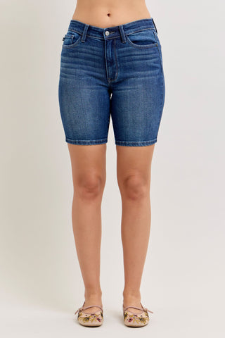 Judy Blue Mid Rise Bermuda Denim Short 152108