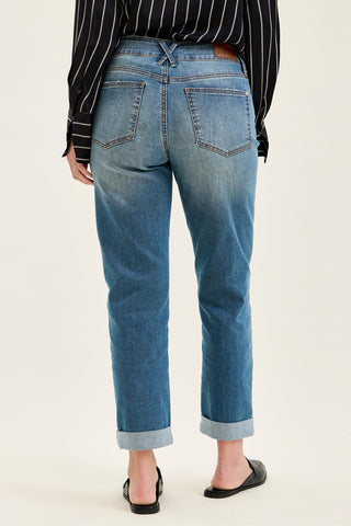 Judy Blue Mid Rise Double Button Cool Denim Boyfriend Denim Jeans 881089