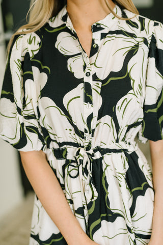 GiGio Art Show Puff Sleeve Midi Dress
