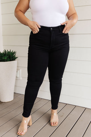 Judy Blue Audrey High Rise Control Top Classic Skinny Jeans in Black - Exclusive