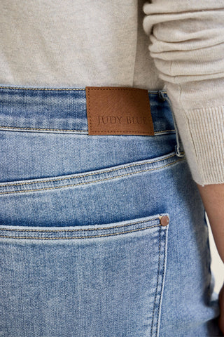 Judy Blue Mid Rise Billie Cuffed Boyfriend Denim Jeans 82753