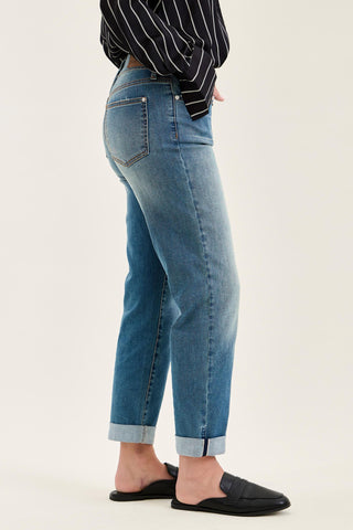 Judy Blue Mid Rise Double Button Cool Denim Boyfriend Denim Jeans 881089