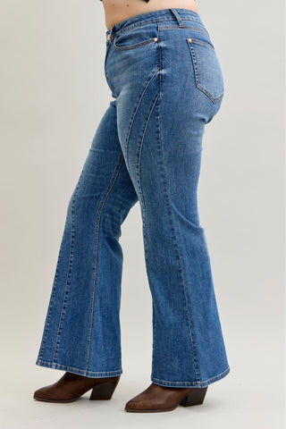Judy Blue Mid Rise Jaqueline Double Angle Seam Flare Denim Jeans 881014