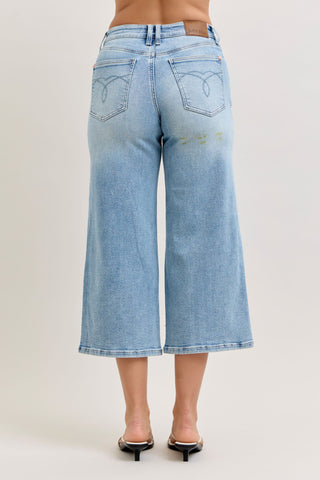 Judy Blue Mid Rise Vintage Pockets & Seam Detail Wide Leg Crop Denim Jeans 881076