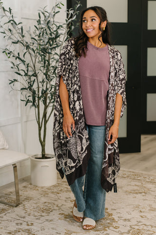 Urbanista Bella Vida Open Front Floral Print Kimono