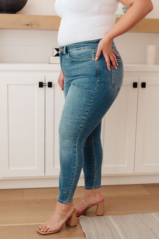 Judy Blue Bryant High Rise Thermal Skinny Jean - Exclusive