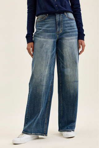 Judy Blue High Waist Vintage Blast Wilhelmina Baggy Denim Jeans 881157