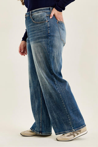 Judy Blue High Waist Vintage Blast Wilhelmina Baggy Denim Jeans 881157