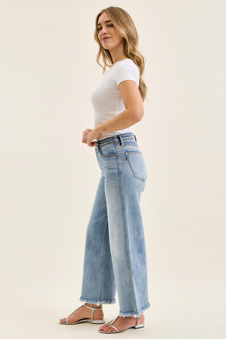 Judy Blue Mid Rise Hollywood Fray Hem Wide Leg Denim Jeans 82728