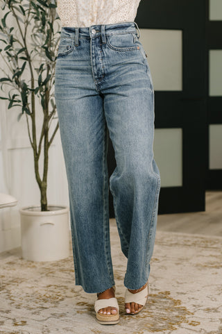 Judy Blue Ciera High Waist Rigid Magic Wihelmina Baggy - Exclusive