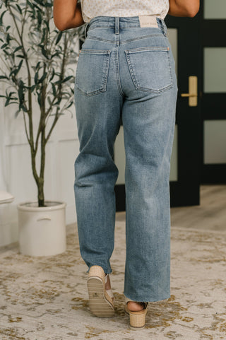 Judy Blue Ciera High Waist Rigid Magic Wihelmina Baggy - Exclusive