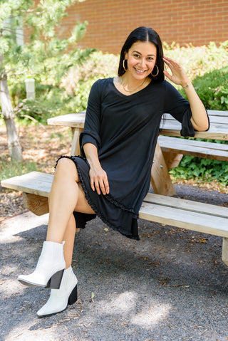 Ninexis Coast Dress in Black