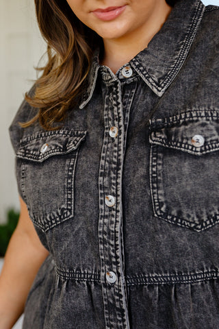 Andree By Unit Cool and Carefree Denim Button Down