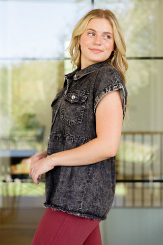 Andree By Unit Cool and Carefree Denim Button Down
