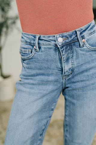 Judy Blue Corrine Mid Rise Control Top Vintage Straight Jeans